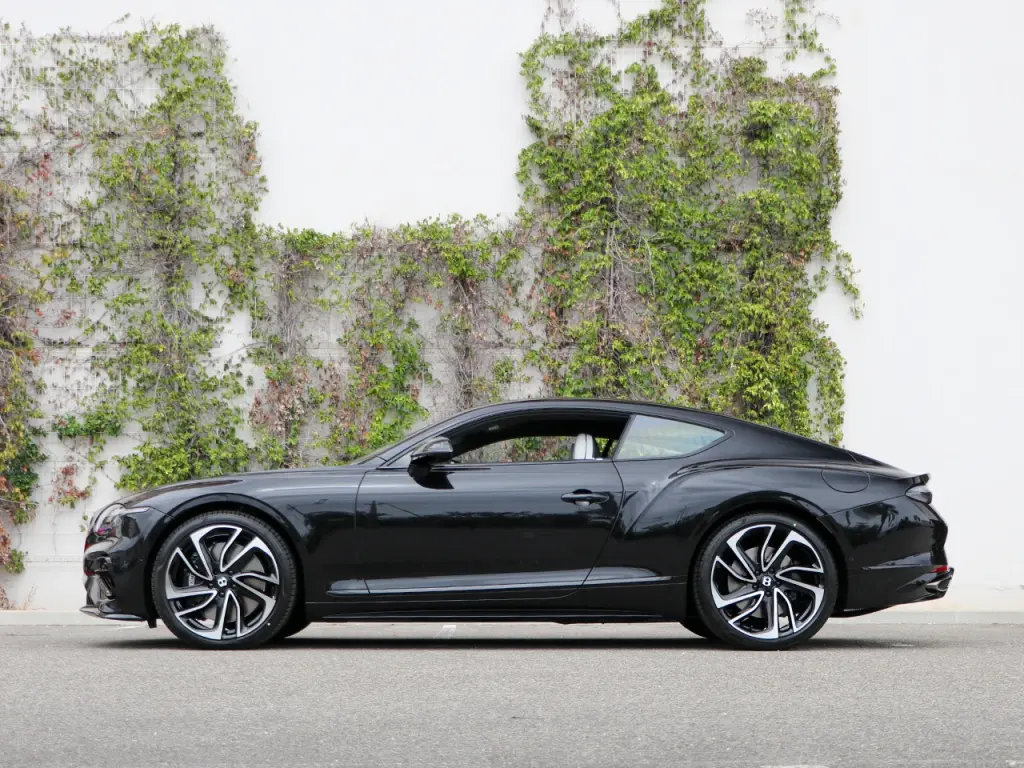 Image for 2026 Continental GT S V8 Hybrid at position 5