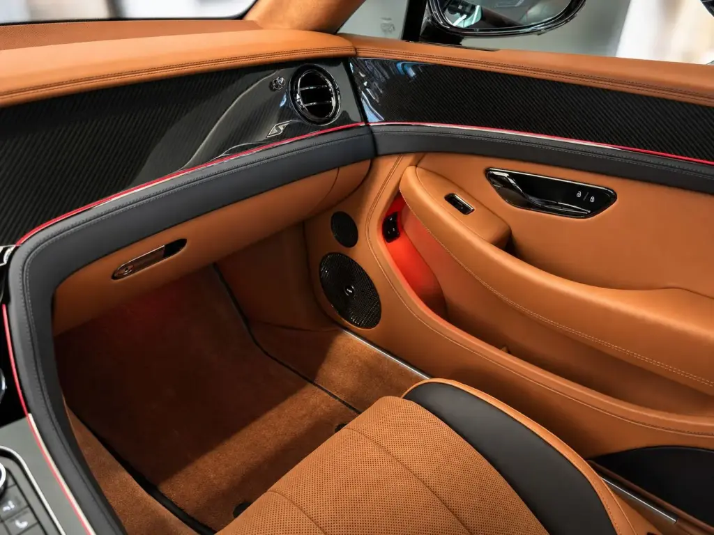 Image for 2026 Continental GT S V8 Hybrid at position 4