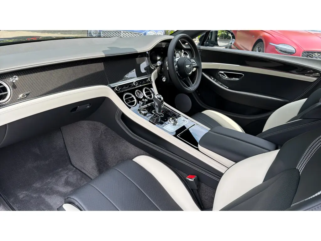 Image for 2026 Continental GT S V8 Hybrid at position 2