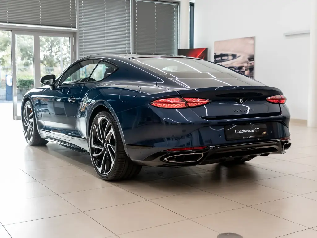 Image for 2026 Continental GT S V8 Hybrid at position 3
