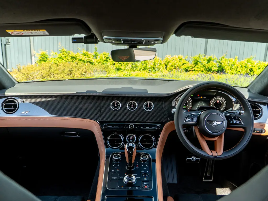 Image for 2026 Continental GT S V8 Hybrid at position 4