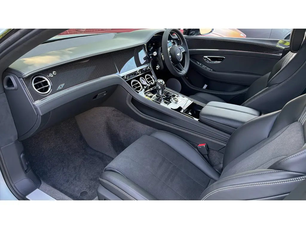 Image for 2026 Continental GT S V8 Hybrid at position 2