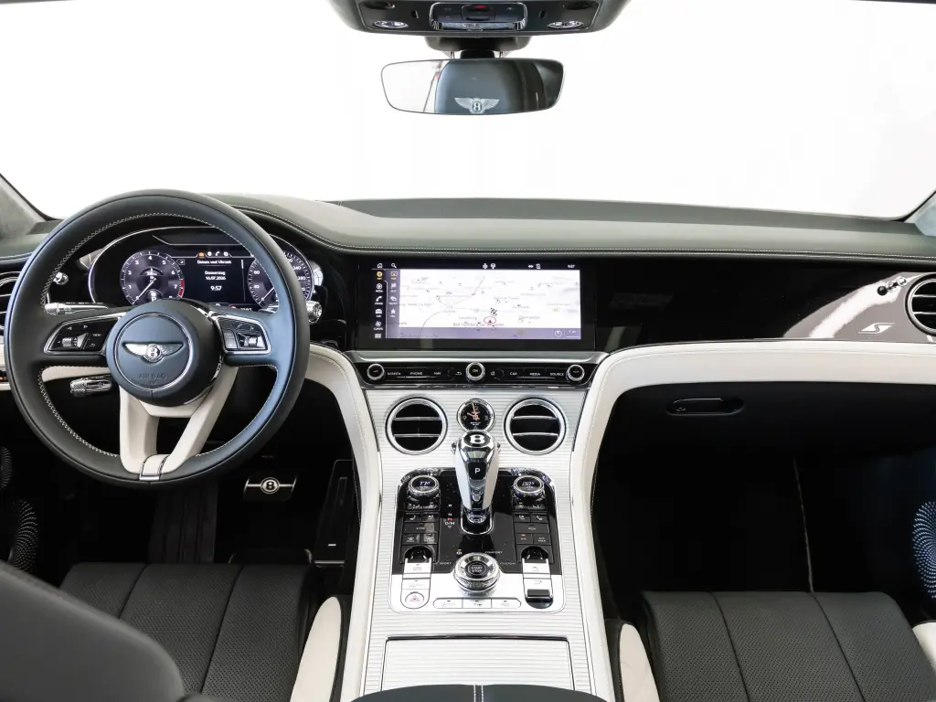 2023 Continental GT S V8 vehicle image