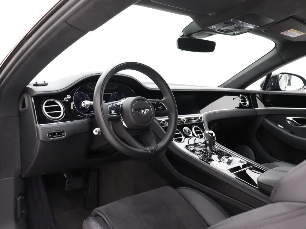 2024 Continental GT S V8 vehicle image