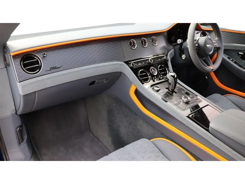 Image for 2024 Continental GT Speed First Edition V8 Hybrid at position 2