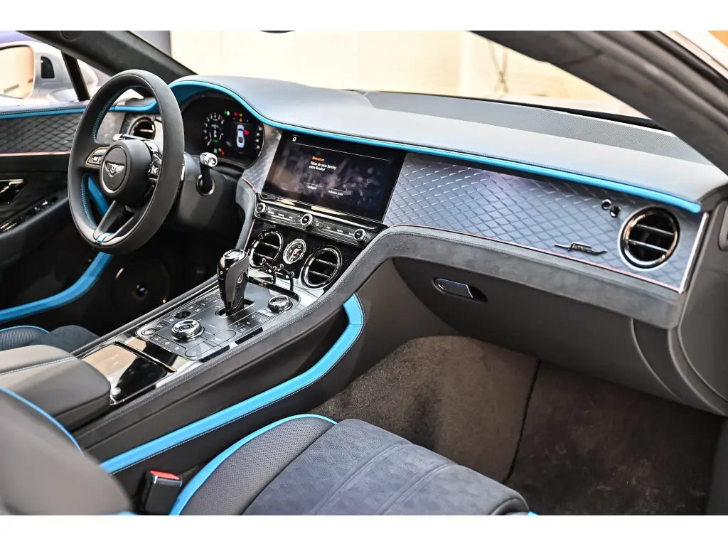 Image for 2025 Continental GT Speed First Edition V8 Hybrid at position 4