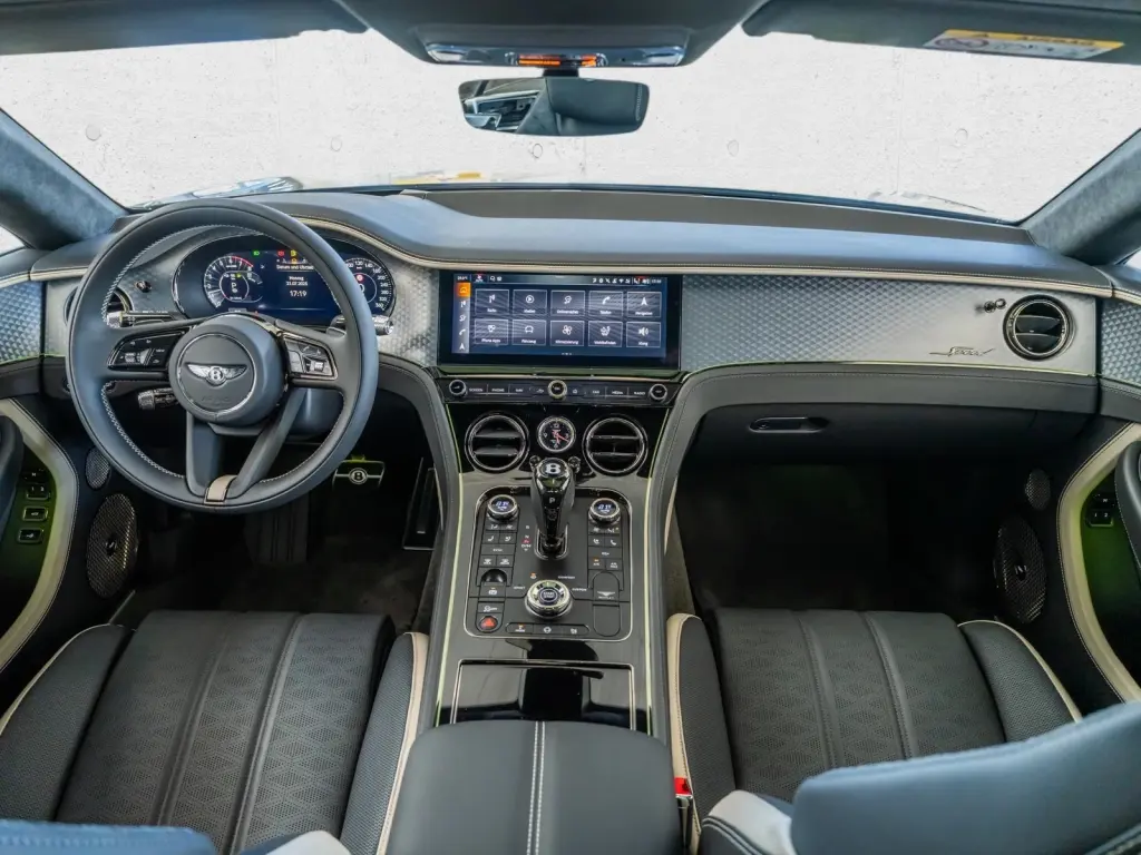 Image for 2025 Continental GT Speed First Edition V8 Hybrid at position 4