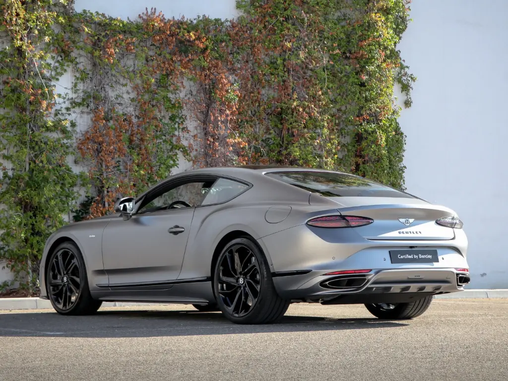 Image for 2025 Continental GT Speed First Edition V8 Hybrid at position 3