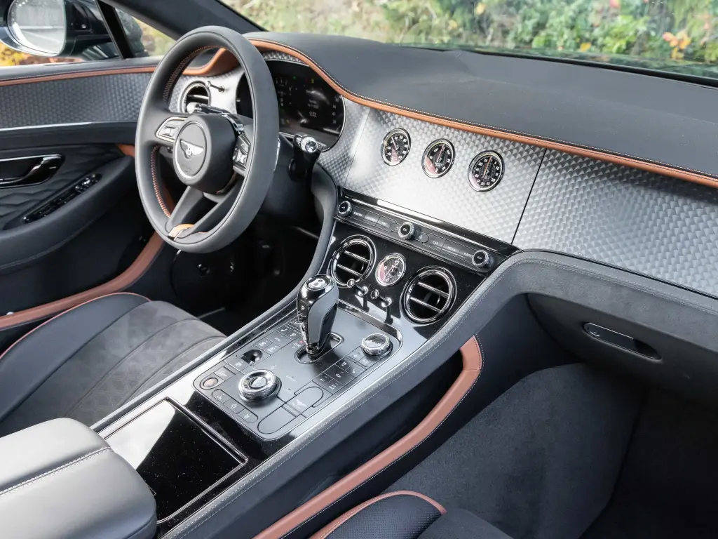 Image for 2025 Continental GT Speed First Edition V8 Hybrid at position 2