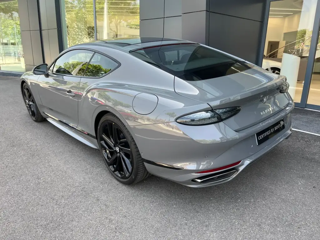 Image for 2025 Continental GT Speed First Edition V8 Hybrid at position 3