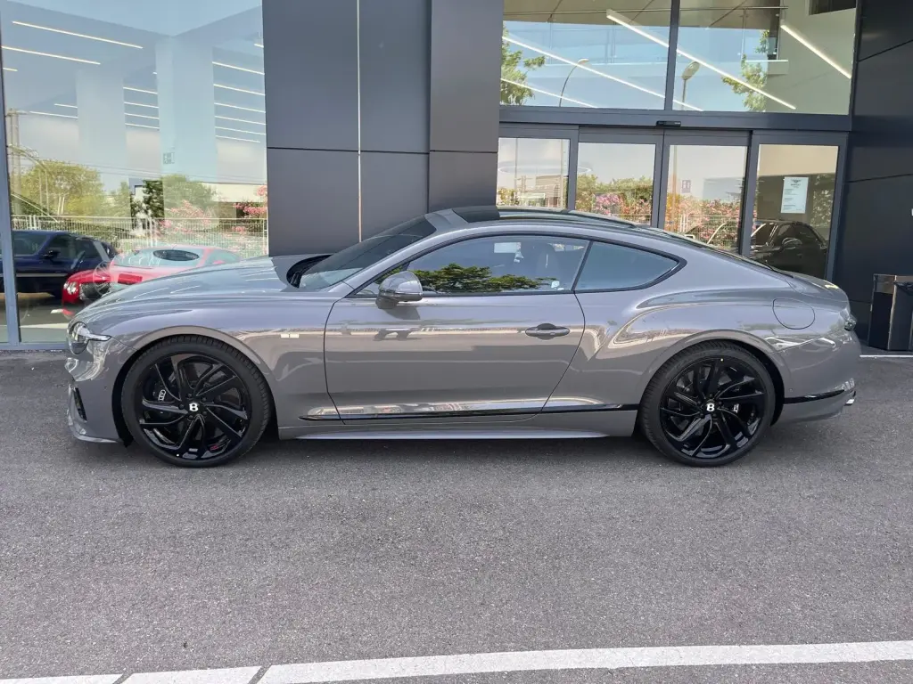 Image for 2025 Continental GT Speed First Edition V8 Hybrid at position 5