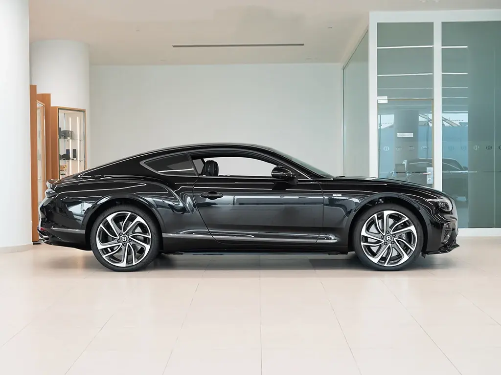 Image for 2025 Continental GT Speed First Edition V8 Hybrid at position 5