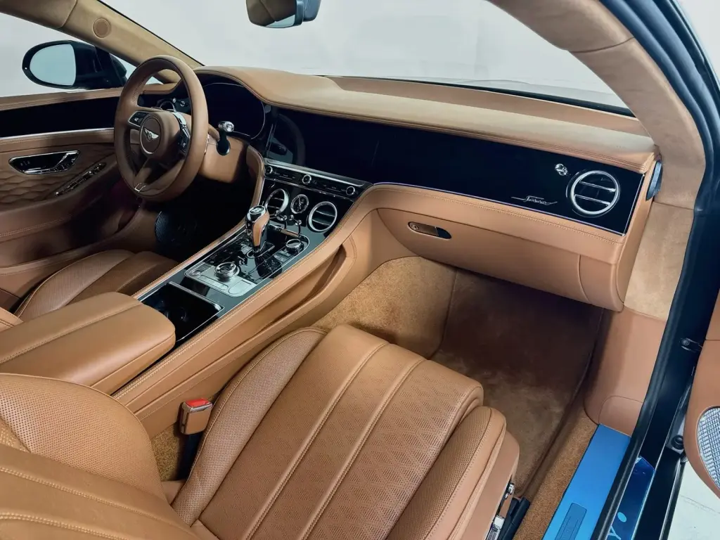 2025 Continental GT Speed First Edition V8 Hybrid vehicle image