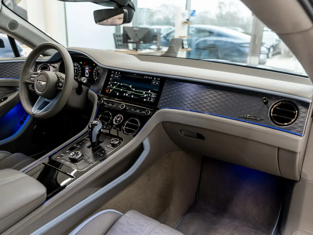 Image for 2025 Continental GT Speed V8 Hybrid at position 2