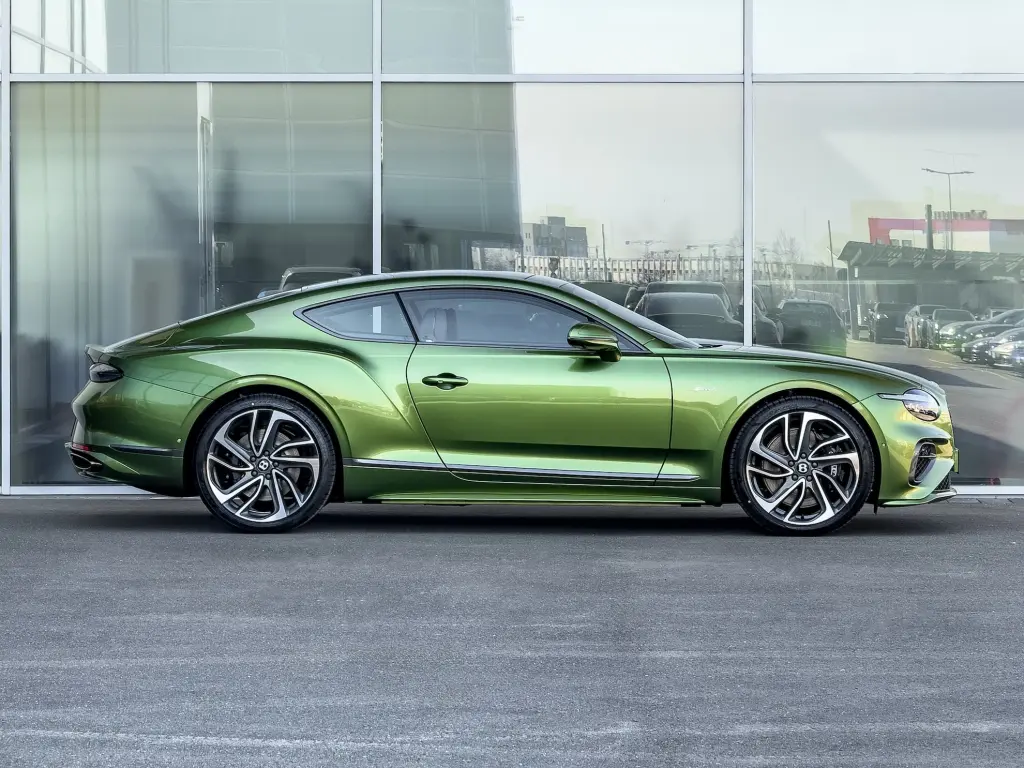 Image for 2025 Continental GT Speed V8 Hybrid at position 5