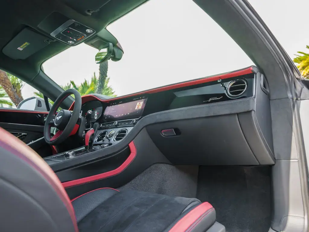 Image for 2025 Continental GT Speed V8 Hybrid at position 4