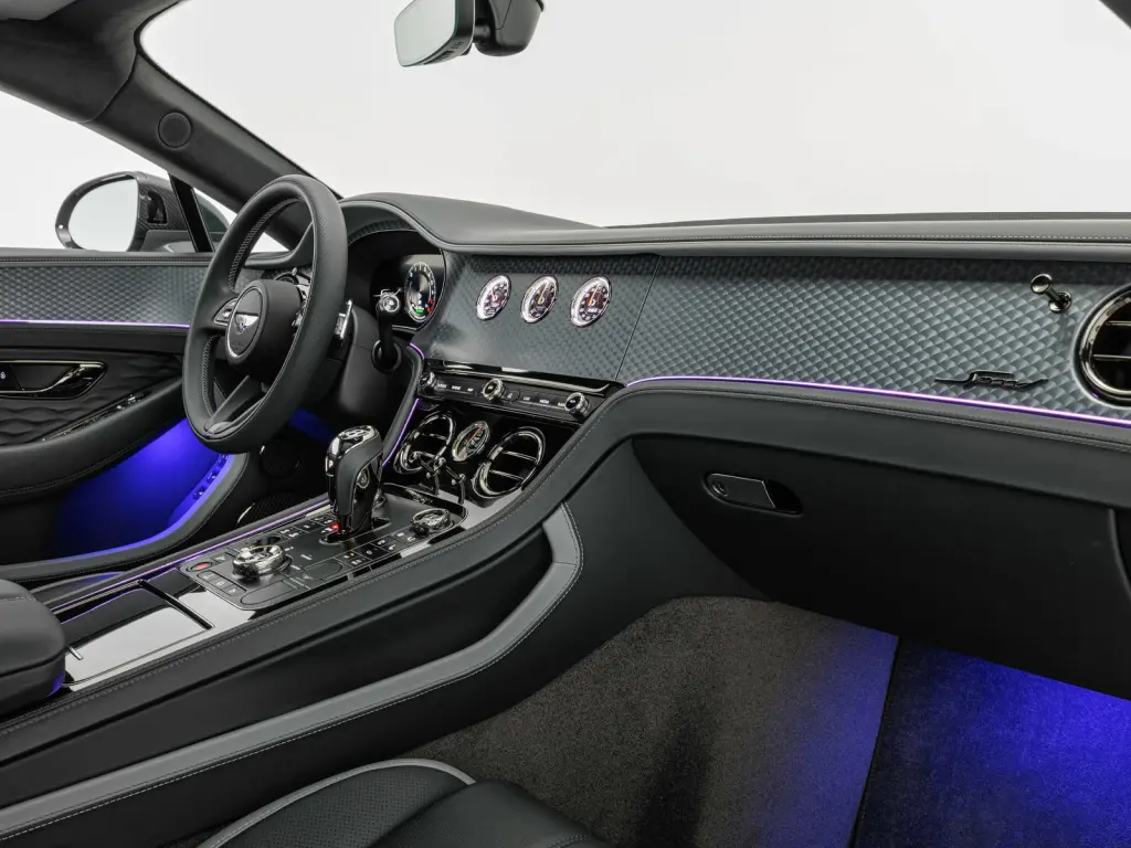 Image for 2026 Continental GT Speed V8 Hybrid at position 2