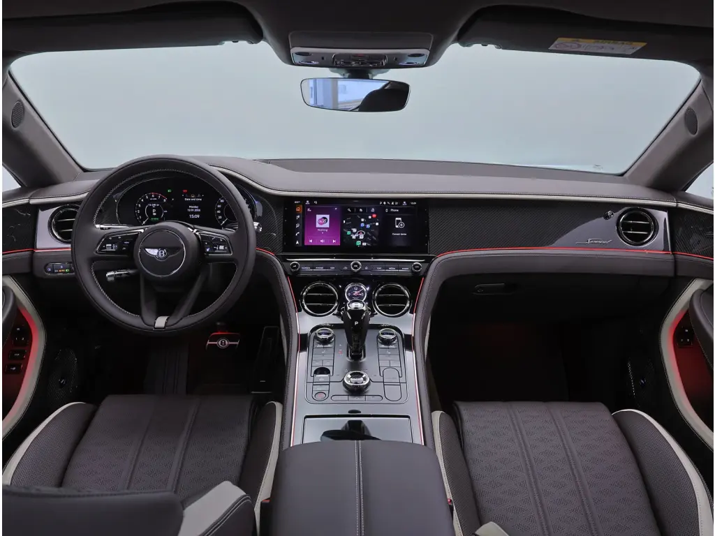Image for 2026 Continental GT Speed V8 Hybrid at position 4