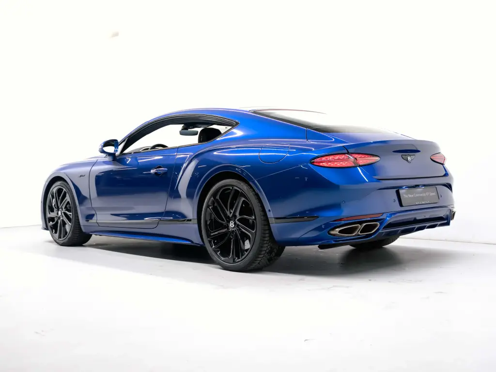 Image for 2026 Continental GT Speed V8 Hybrid at position 3