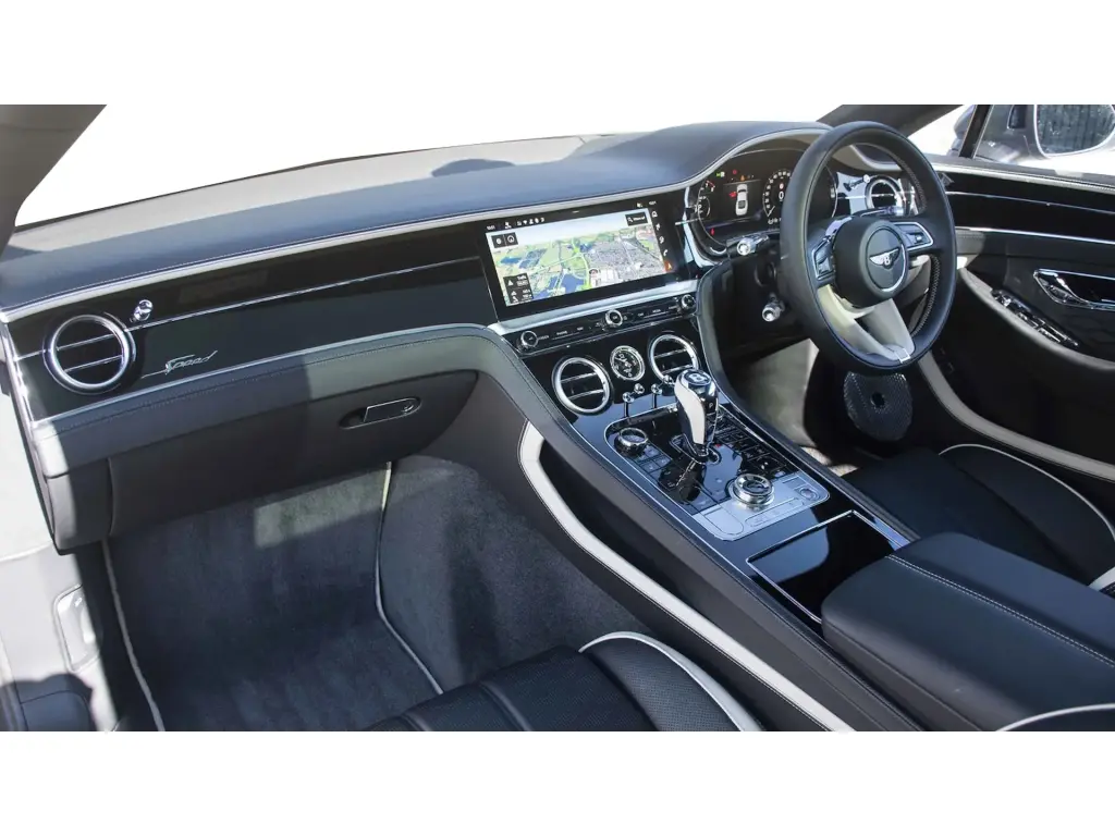 Image for 2026 Continental GT Speed V8 Hybrid at position 2