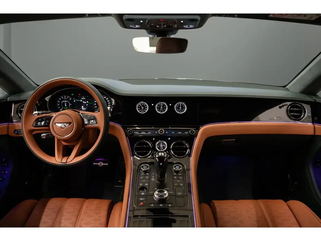 Image for 2026 Continental GT Speed V8 Hybrid at position 4