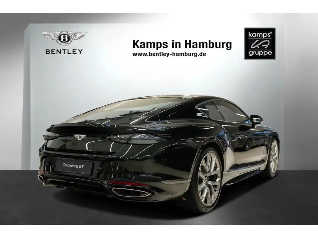 Image for 2026 Continental GT Speed V8 Hybrid at position 3