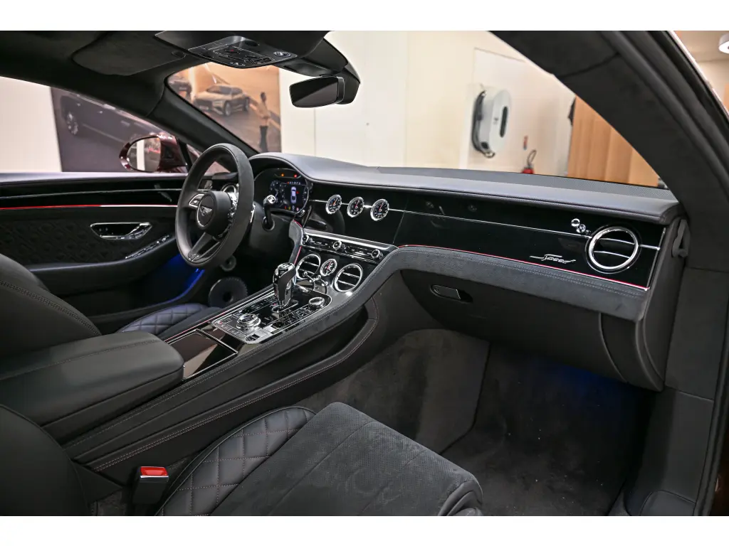 Image for 2022 Continental GT Speed W12 at position 4