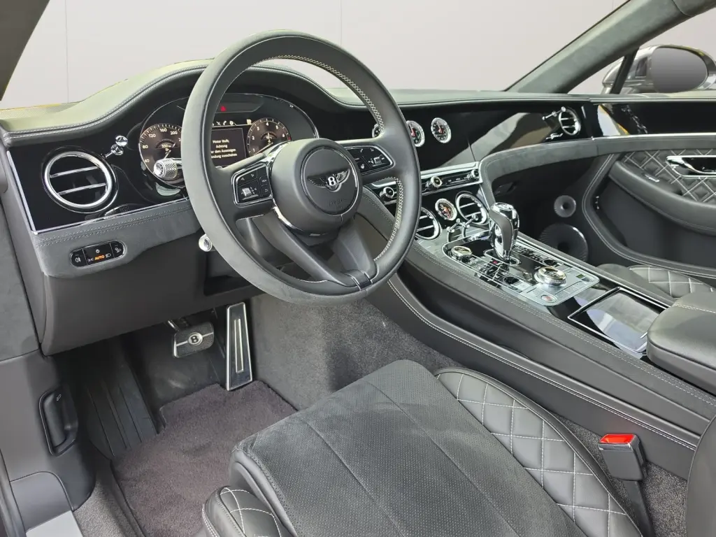 Image for 2022 Continental GT Speed W12 at position 2