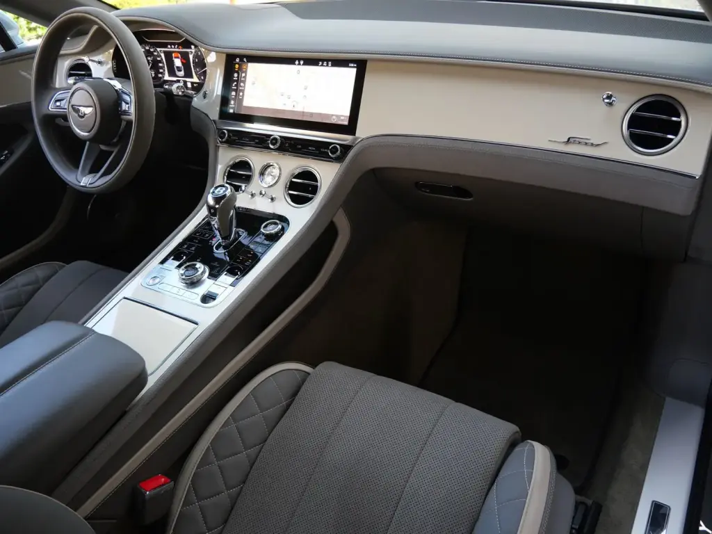 Image for 2023 Continental GT Speed W12 at position 2