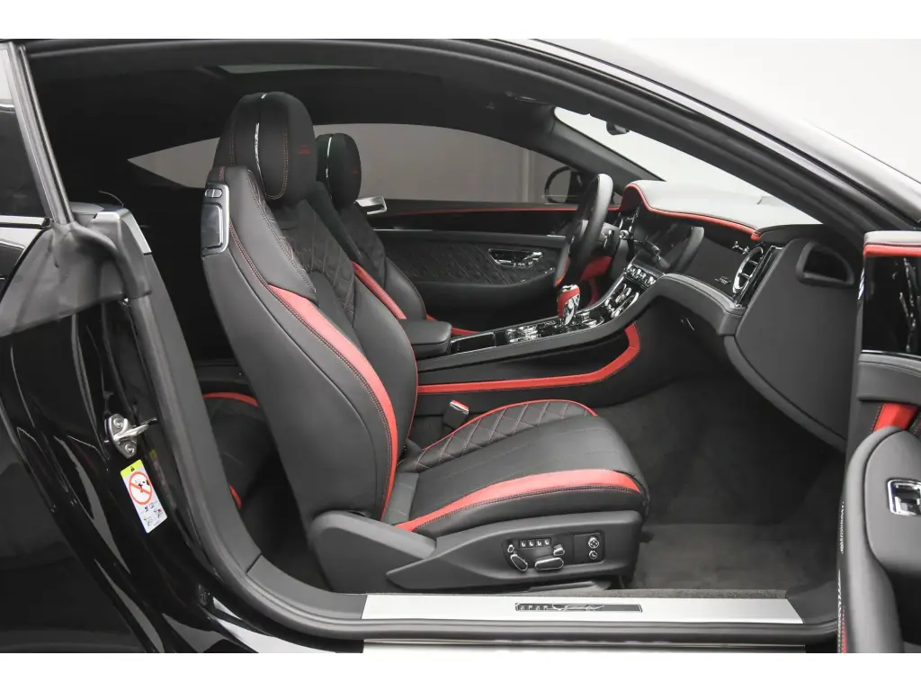 Image for 2024 Continental GT Speed W12 at position 2