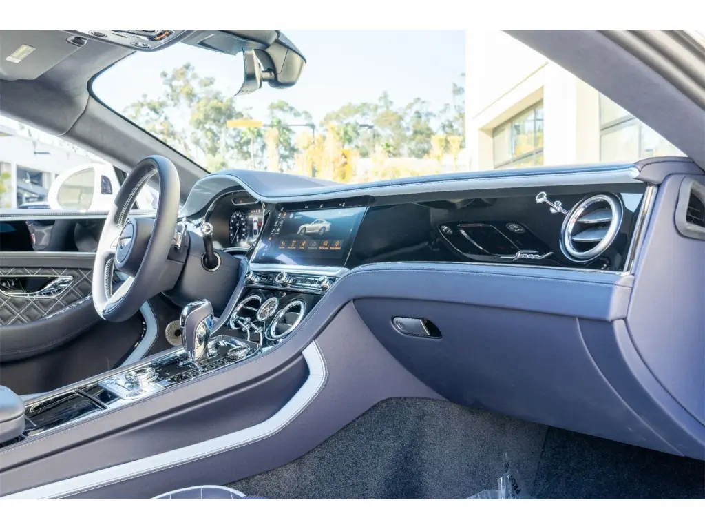 Image for 2024 Continental GT Speed W12 at position 2