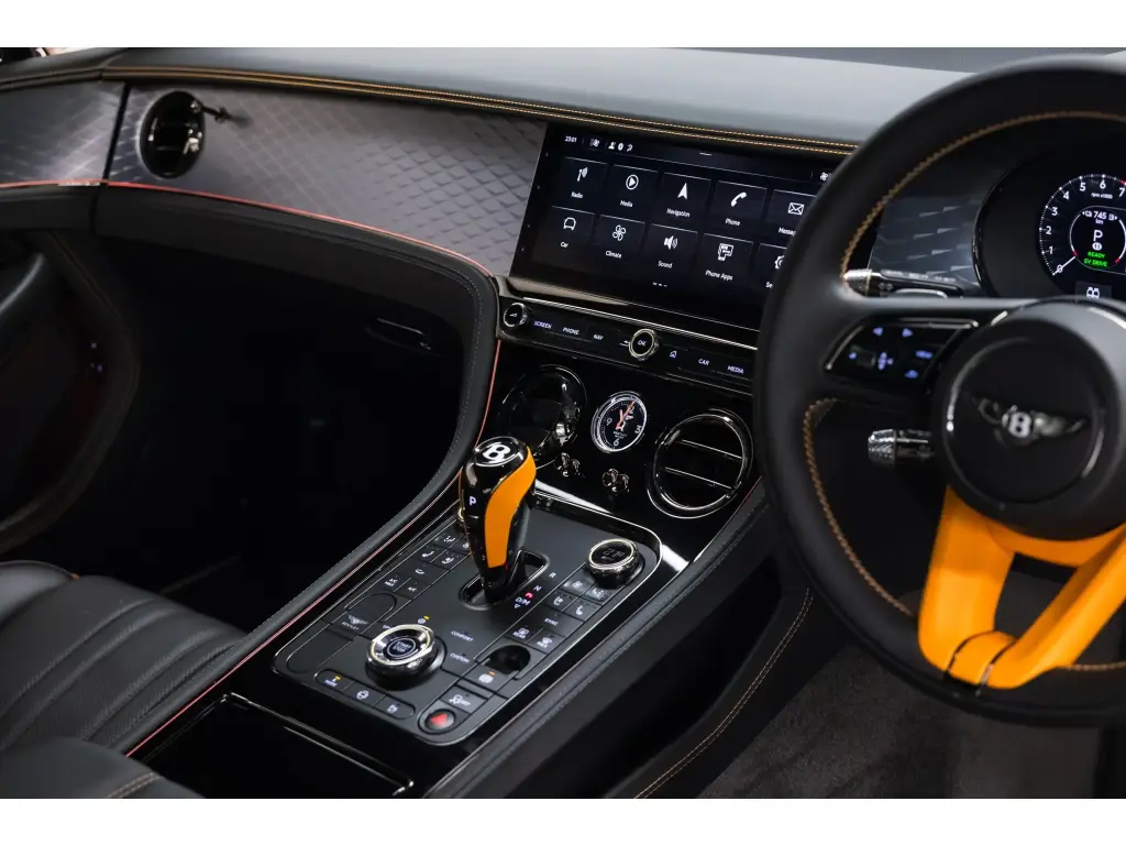 Image for 2026 Continental GT V8 Hybrid at position 4