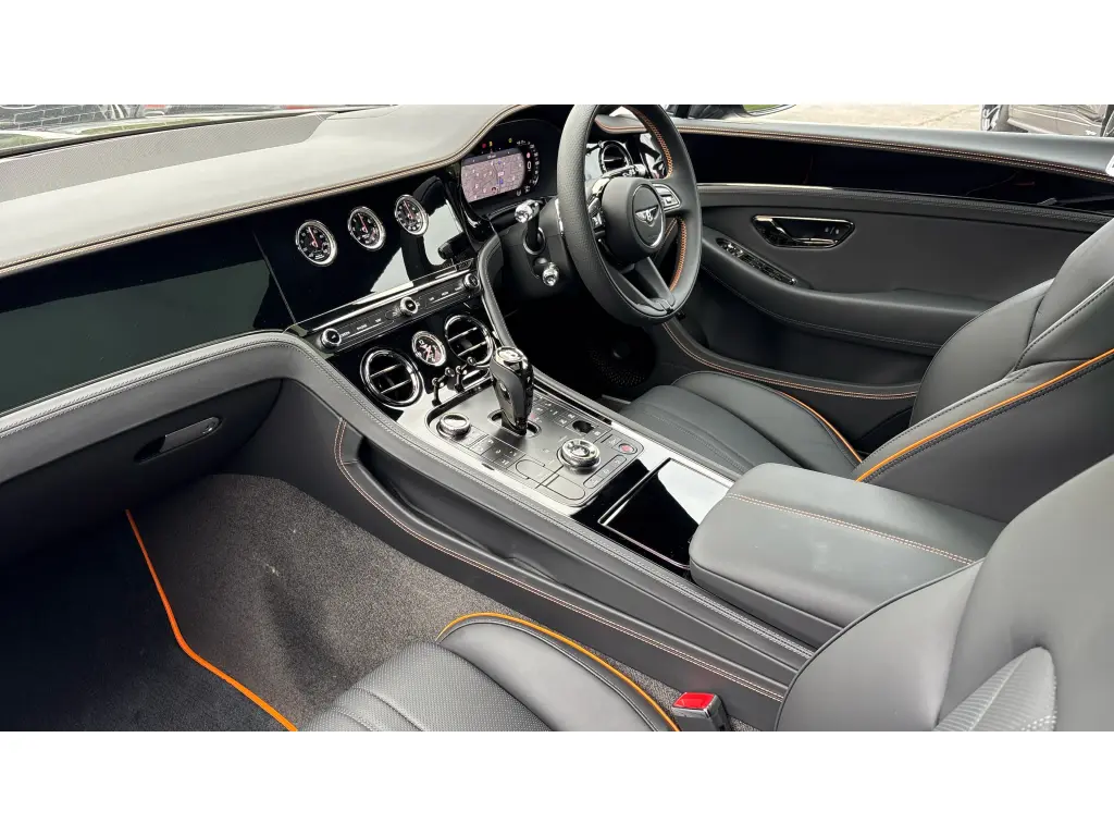 Image for 2026 Continental GT V8 Hybrid at position 2