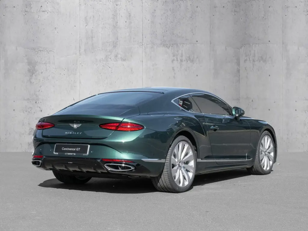 Image for 2026 Continental GT V8 Hybrid at position 3