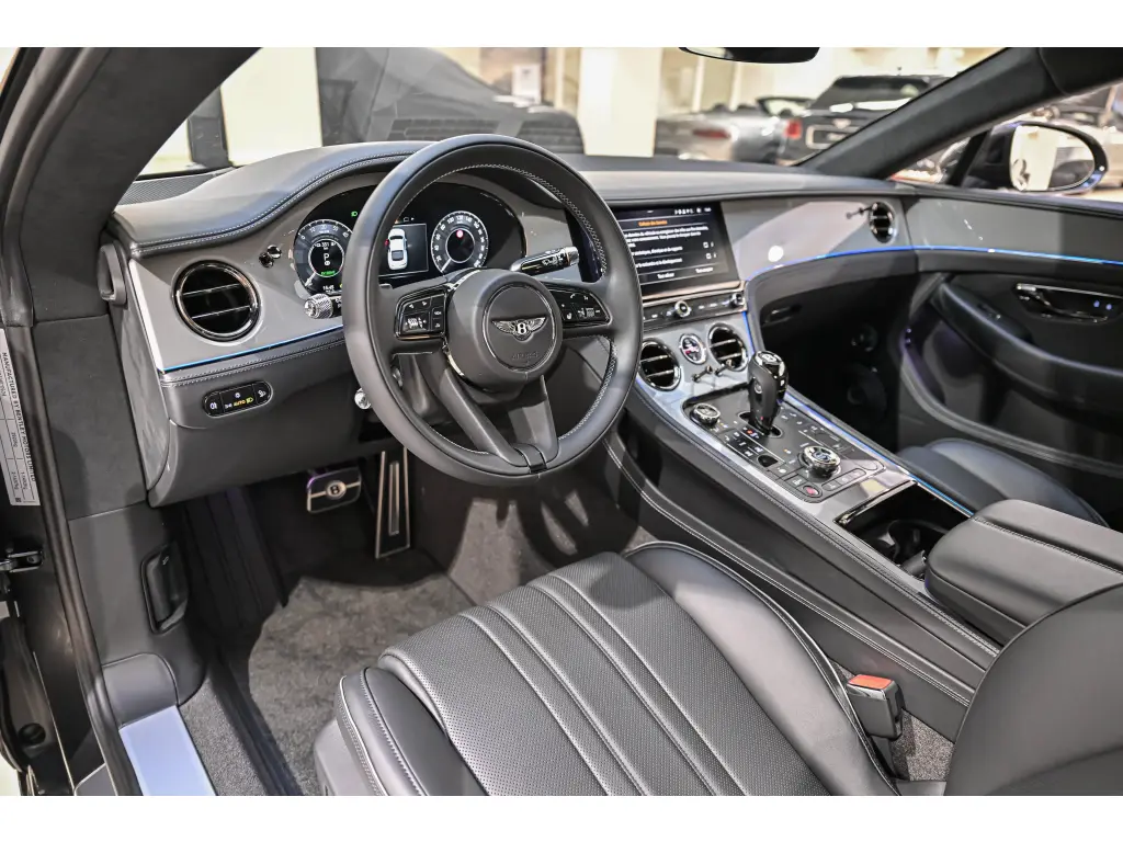 Image for 2026 Continental GT V8 Hybrid at position 4