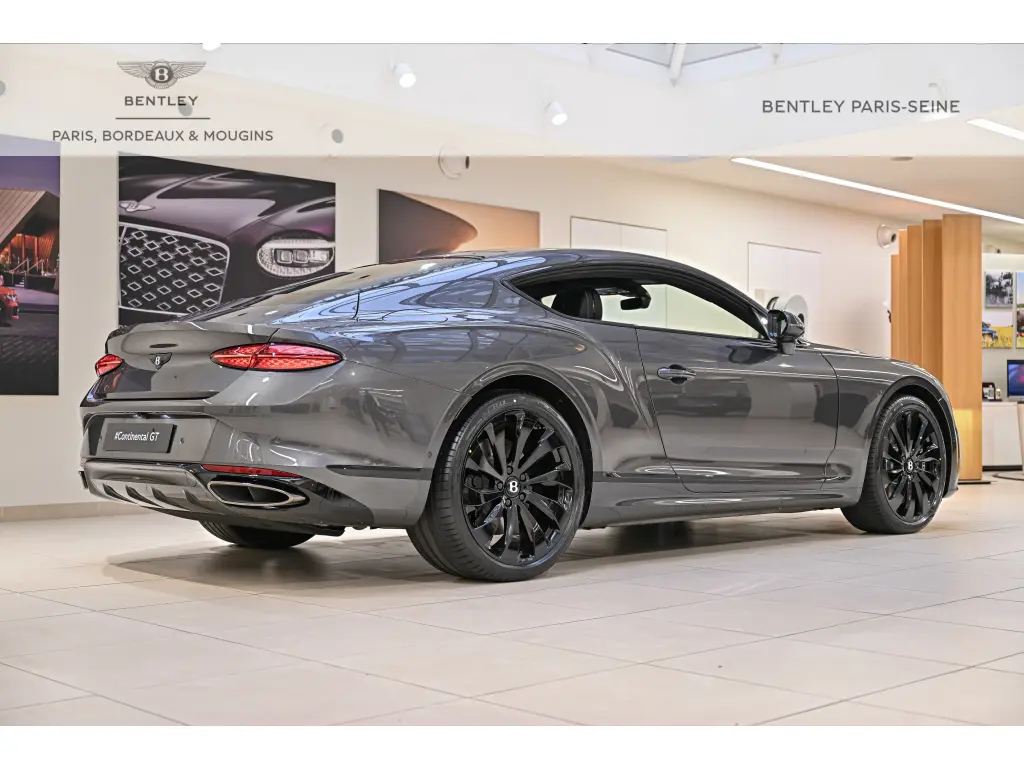 Image for 2026 Continental GT V8 Hybrid at position 3