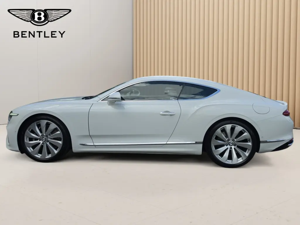 Image for 2026 Continental GT V8 Hybrid at position 5