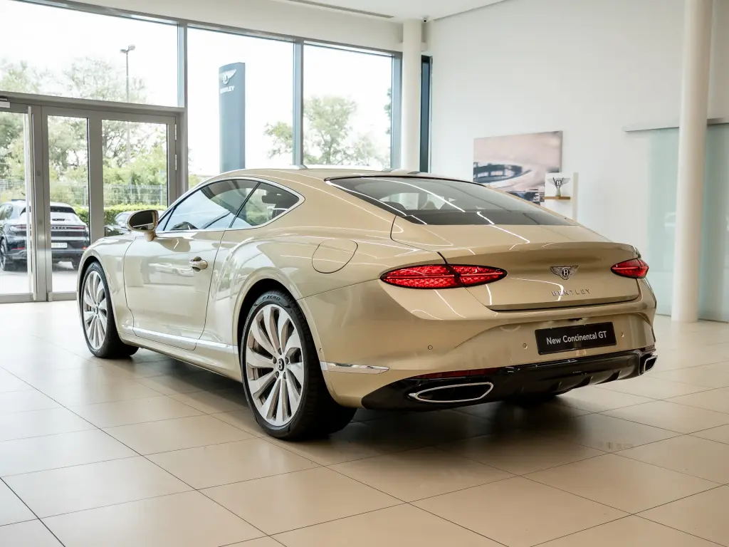 Image for 2026 Continental GT V8 Hybrid at position 3