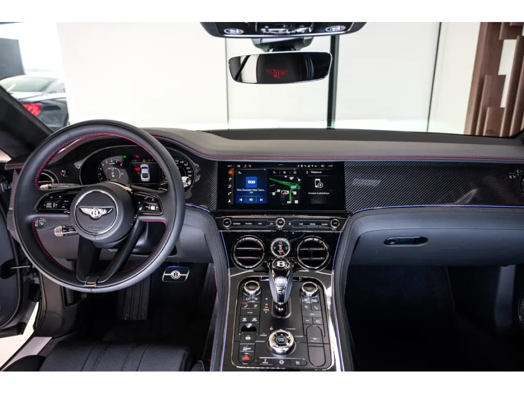 Image for 2026 Continental GT V8 Hybrid at position 4