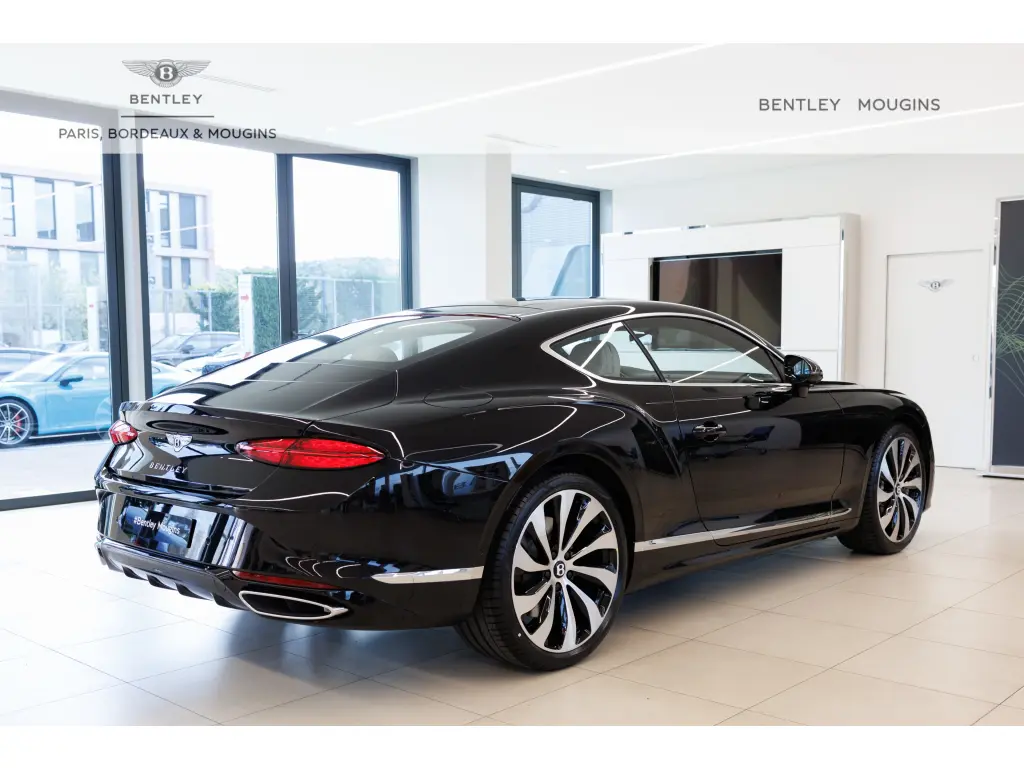 Image for 2026 Continental GT V8 Hybrid at position 3