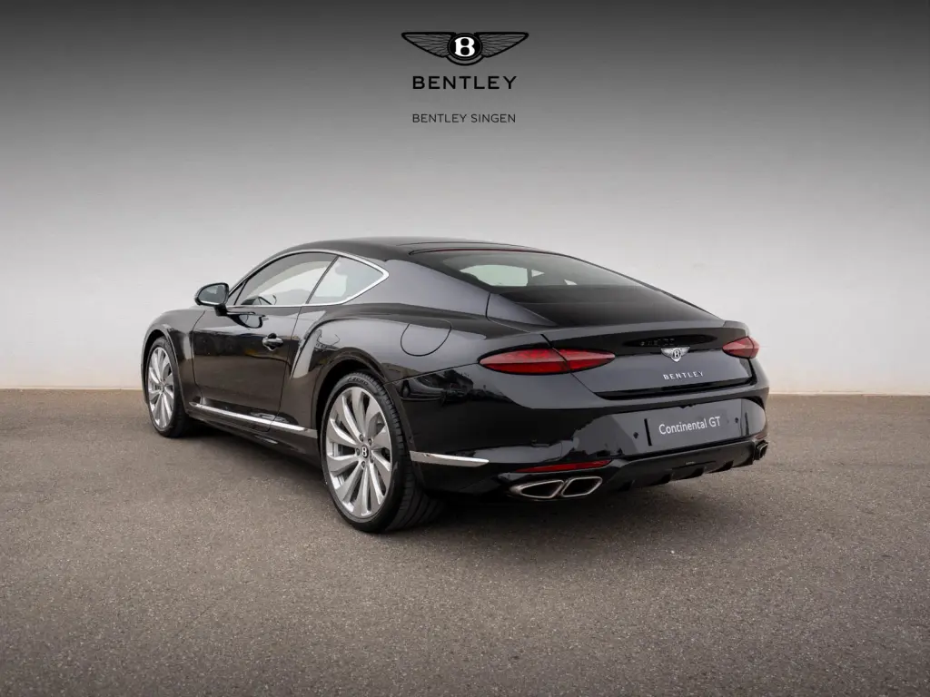 Image for 2026 Continental GT V8 Hybrid at position 3