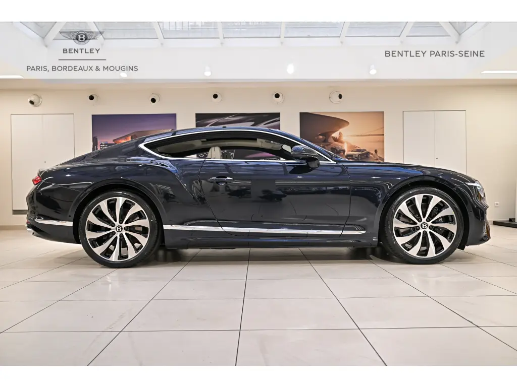 Image for 2026 Continental GT V8 Hybrid at position 5