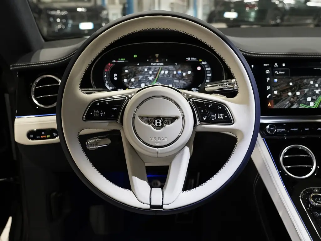 Image for 2026 Continental GT V8 Hybrid at position 4