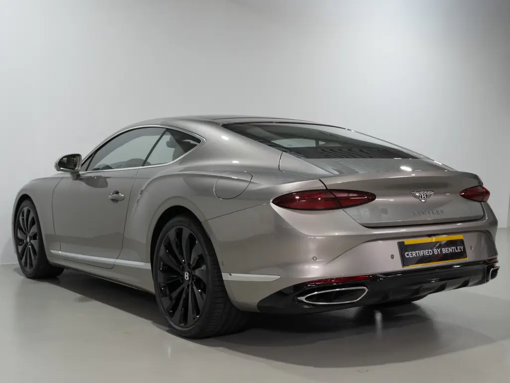 Image for 2026 Continental GT V8 Hybrid at position 3