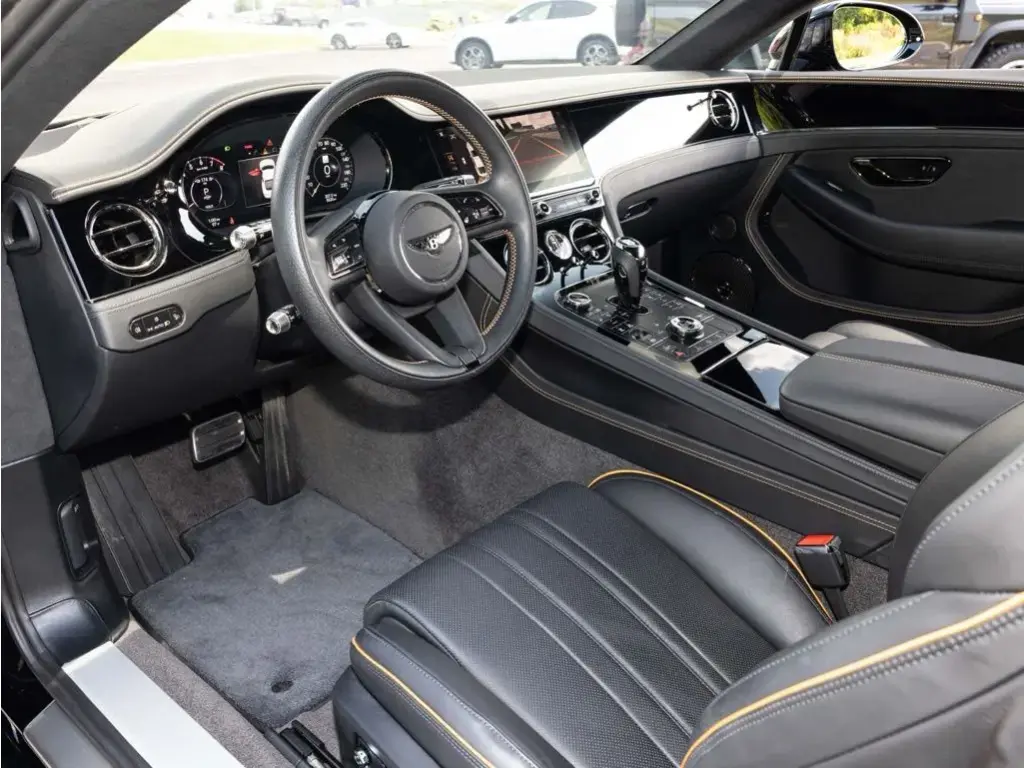 Image for 2026 Continental GT V8 Hybrid at position 2