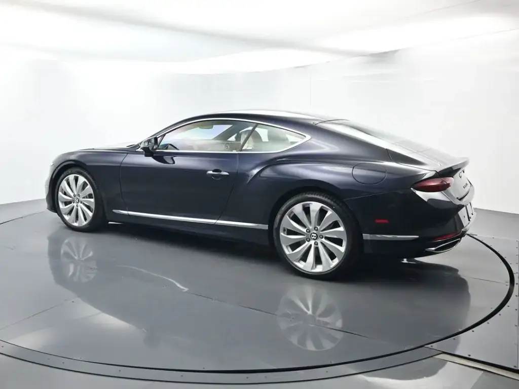 Image for 2026 Continental GT V8 Hybrid at position 3