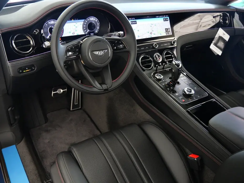 Image for 2026 Continental GT V8 Hybrid at position 2