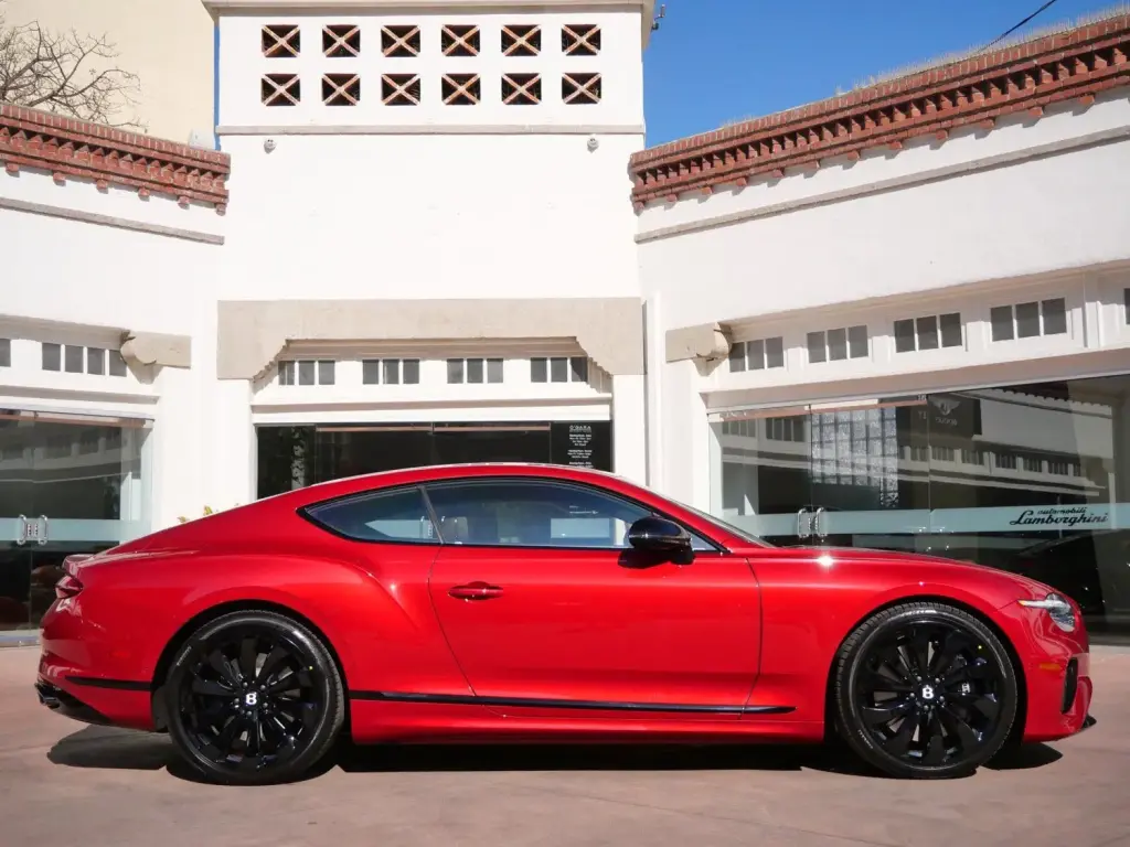 Image for 2026 Continental GT V8 Hybrid at position 5