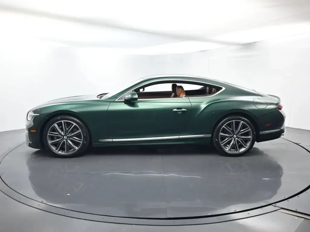 Image for 2026 Continental GT V8 Hybrid at position 5