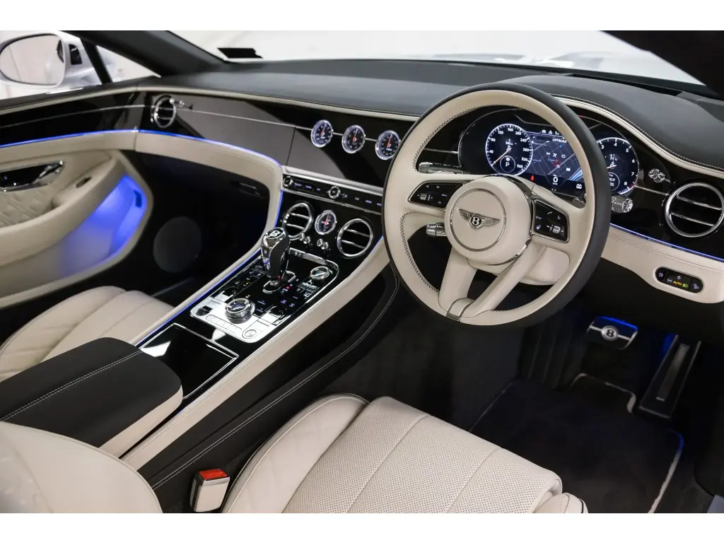 Image for 2022 Continental GT V8 at position 2